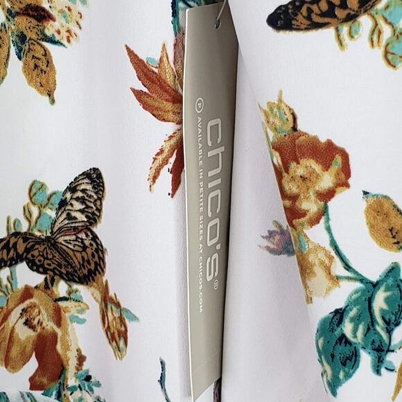 Chico's Shirt Top Women's Size 1 Medium White Garden Floral Asymmetrical New - Picture 6 of 6